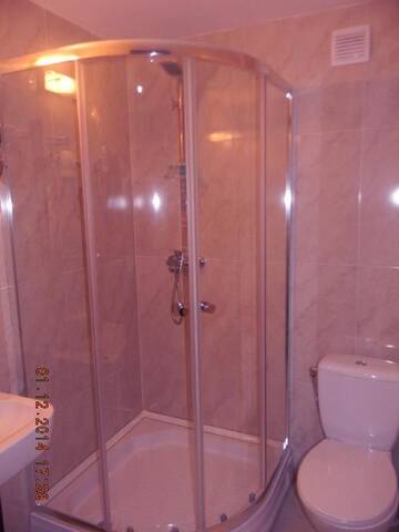 Фото номера Стандартный одноместный номер Отель Edelweiss Hotel г. Гудаури 7