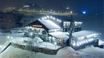 Фото Отель Gudauri Hut Hotel г. Гудаури 1