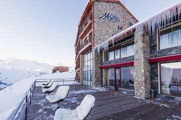 Фото Отель Monte Hotel г. Гудаури 1