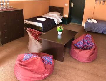 Фото номера Семейный номер с балконом Гостевой дом Veranda Hotel г. Гудаури 12