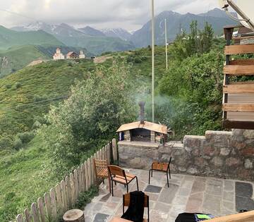 Фото Шале Cottage Gudauri г. Гудаури 2