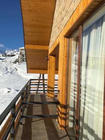Фото Гостевой дом Hillsite Gudauri г. Гудаури 4
