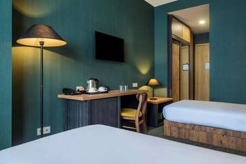 Фото номера Стандартный двухместный номер с 2 отдельными кроватями Отель Best Western Gudauri г. Гудаури 4