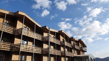 Фото Отель Gudauri Hills Apart Hotel г. Гудаури 2
